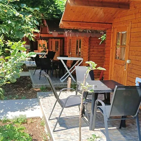 Lodge Toneda Seaside
